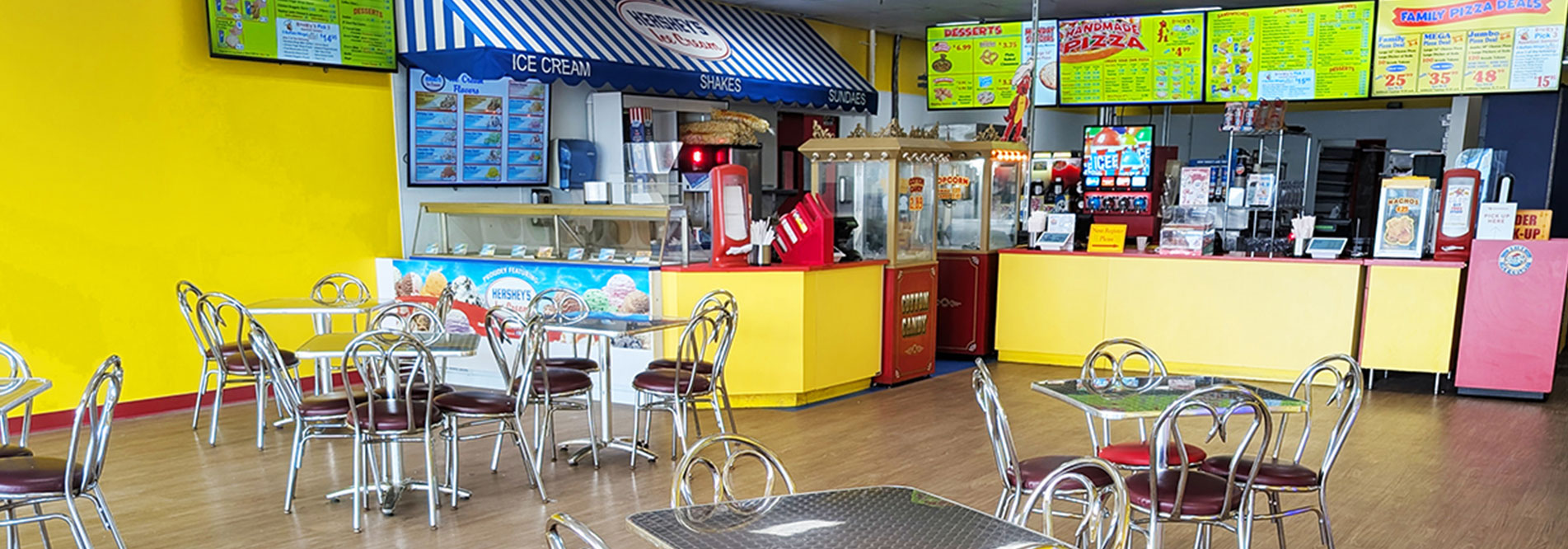 Rocky's Pizzeria interior